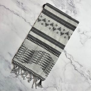 BNWT Anthropologie Aysel Dish Towel